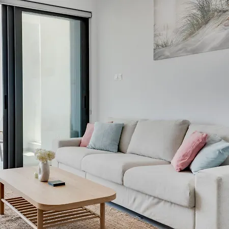 Carisa Elysium アパート