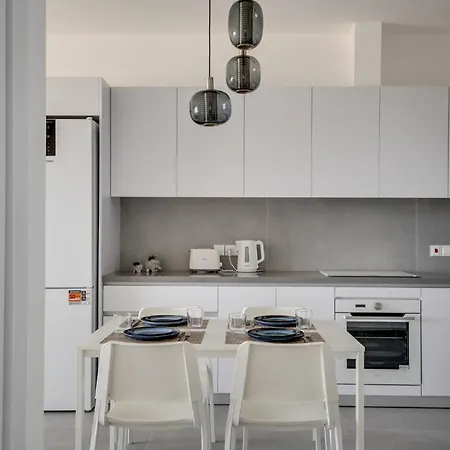 Carisa Elysium Apartment Larnaka