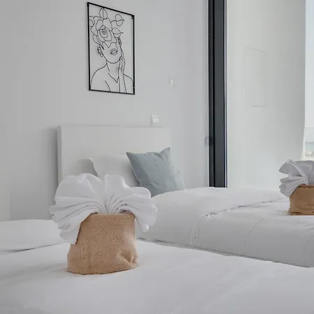 Carisa Elysium Apartment *