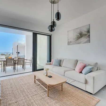 Carisa Elysium Apartment